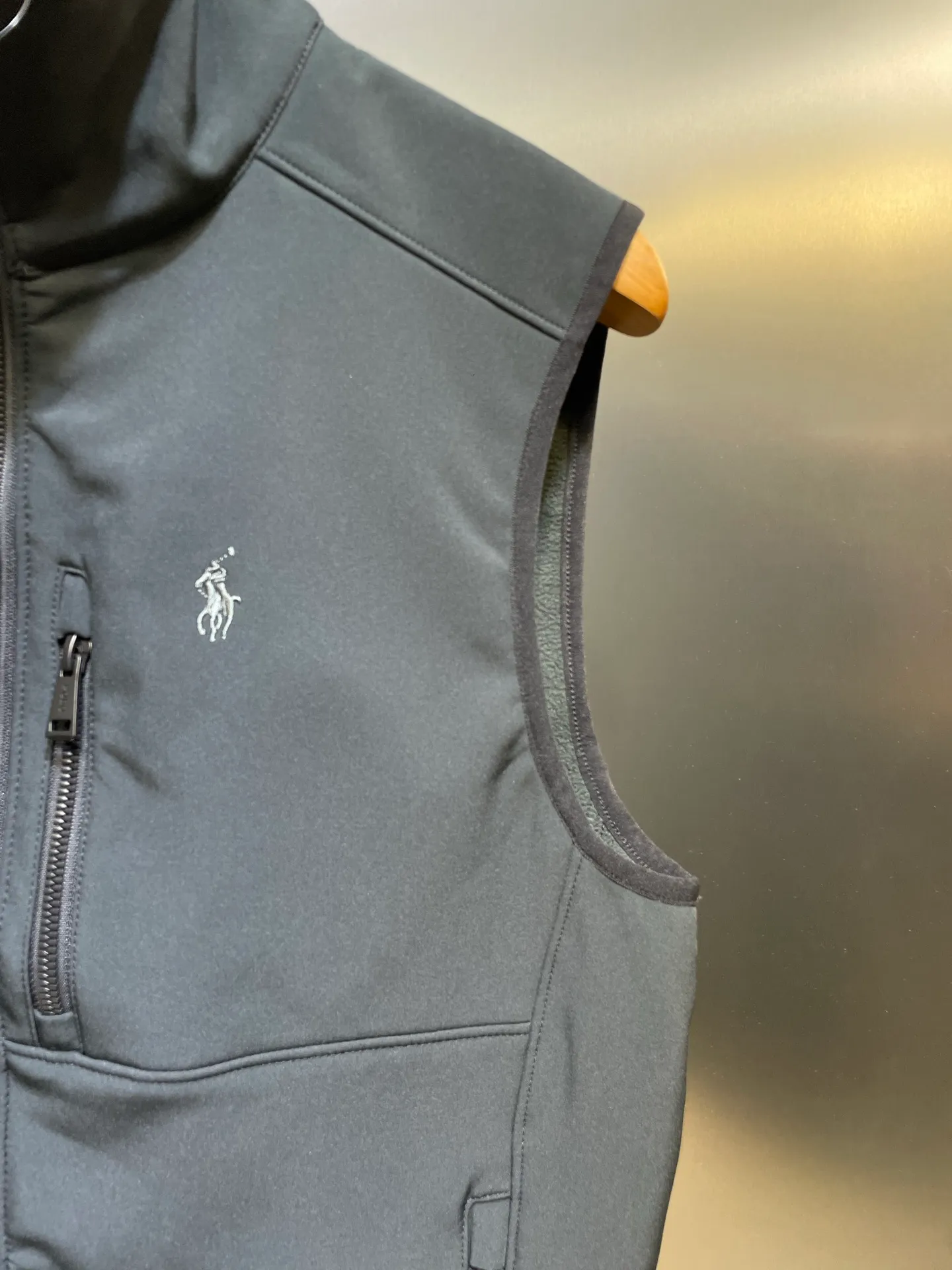 P400 Ralph Lauren 🌟 Stylish and handsome, simple and versatile, with exquisite embroidered rubber pattern logo on the chest, customized original fabric, not only crisp and trendy silhouette, but also comfortable to wear, with more delicate yarn size: xs-xxl